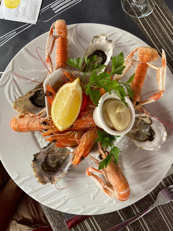 Hotel Restaurant Cousseau Паранти-ан-Борн Экстерьер фото